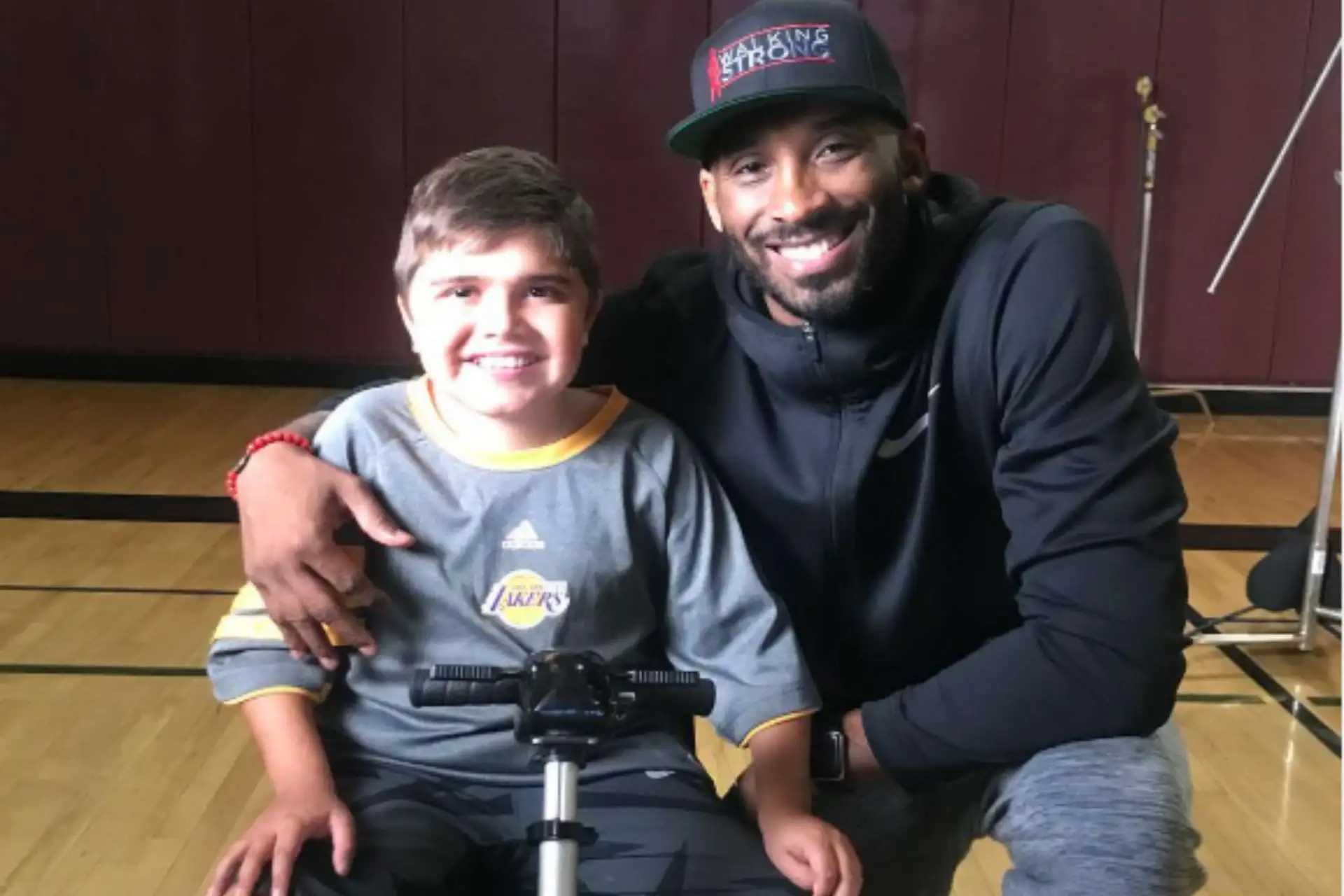 Kobe Bryant Suffered Bruised Ribs, Mocked by Scottie Pippen, But Showed Brave Performance